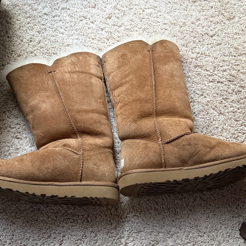 UGG Tan Winter Boots with Button Accents size 8